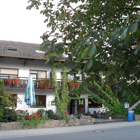 Landgasthof Brunnenwirt Zum Meenzer Fischbachtal Exterior foto
